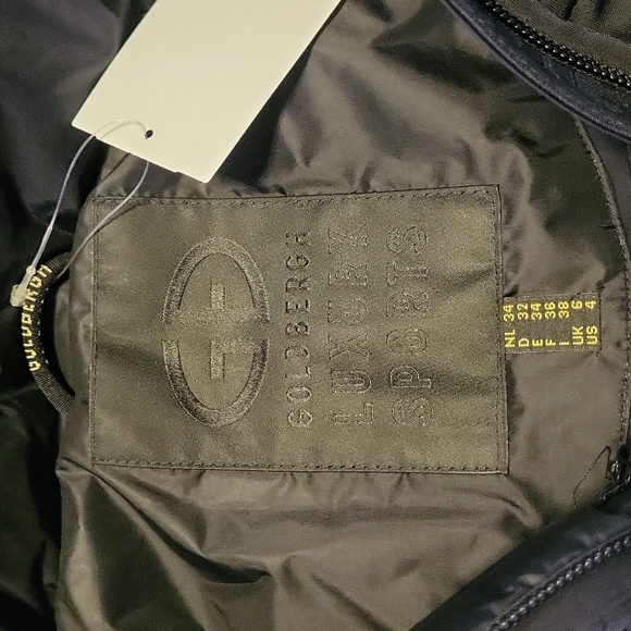 Goldbergh Parry Belted Hooded Faux Fur Trimmed Ski Suit In Black 4 NWT - Picture 16 of 16